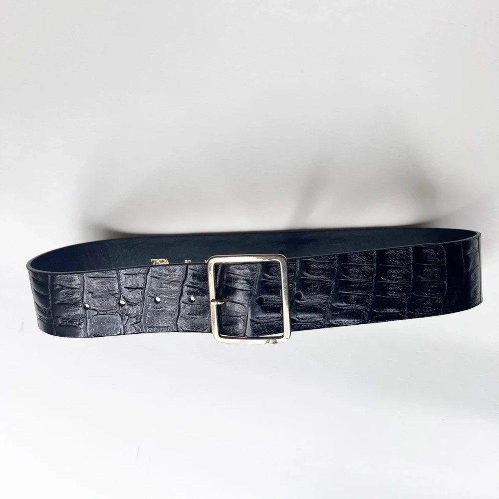 Zara Black Leather Wide Belt Silver Buckle Faux Crocodile Embossed‎ Size Small